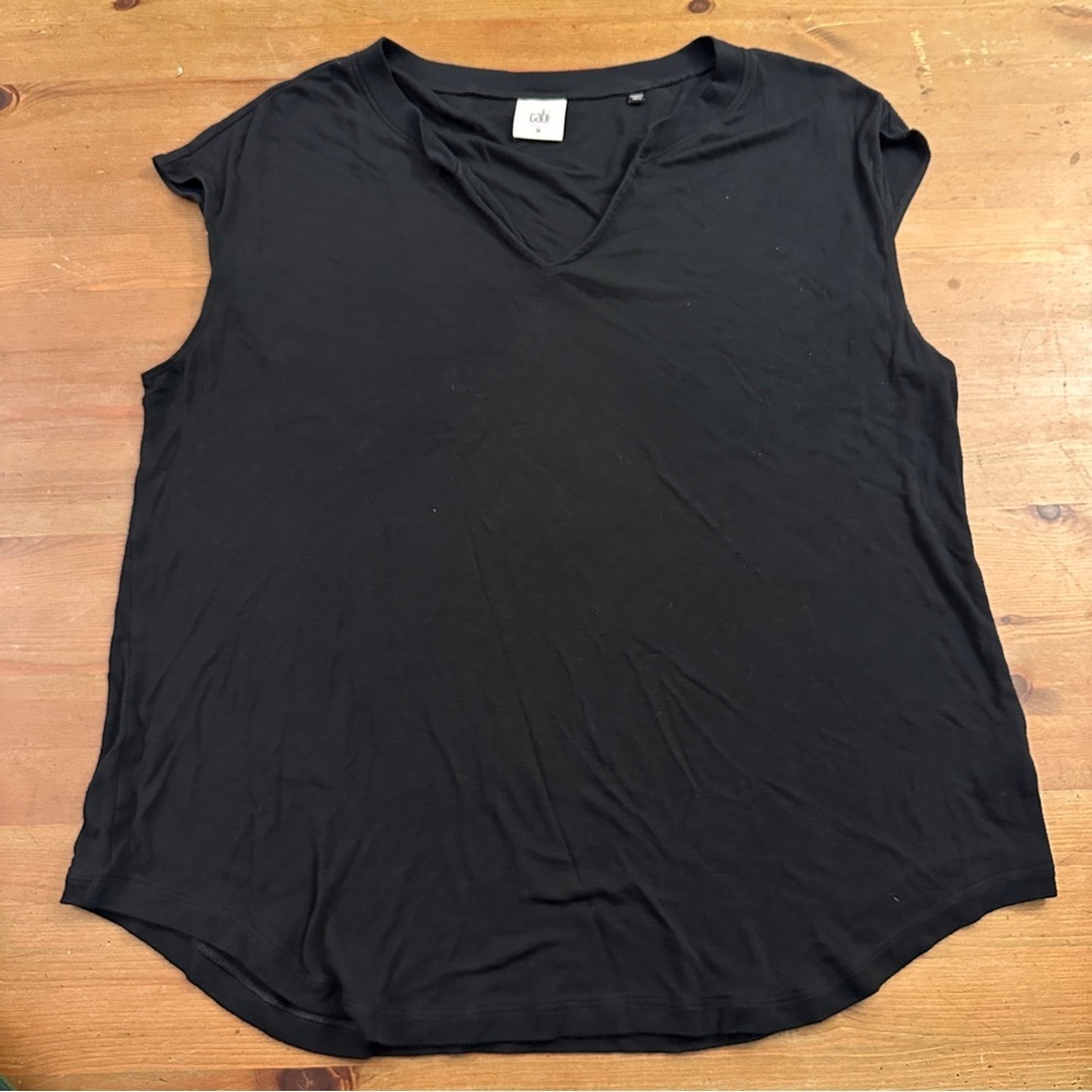 CAbi Black Short Sleeve Medium Stretchy Oversized Notch Tee 5329
